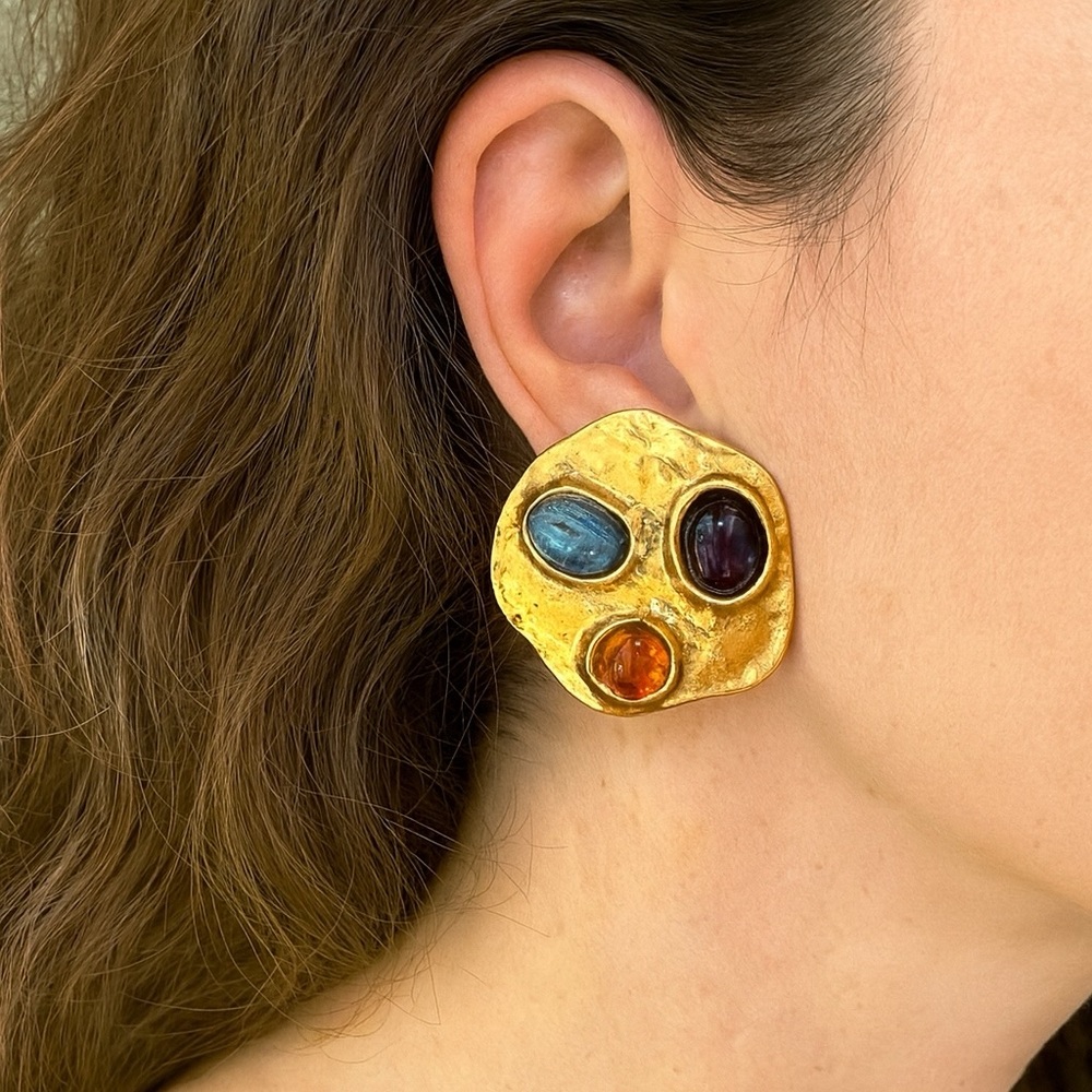 SOLD‼️Francesca Romana Vintage Signed Hammered Gold Clip-On Earrings Cabochon - Picture 13 of 14